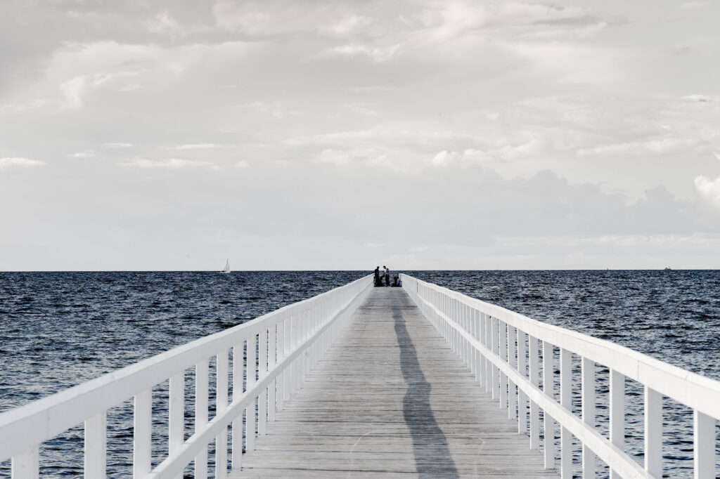 White pier