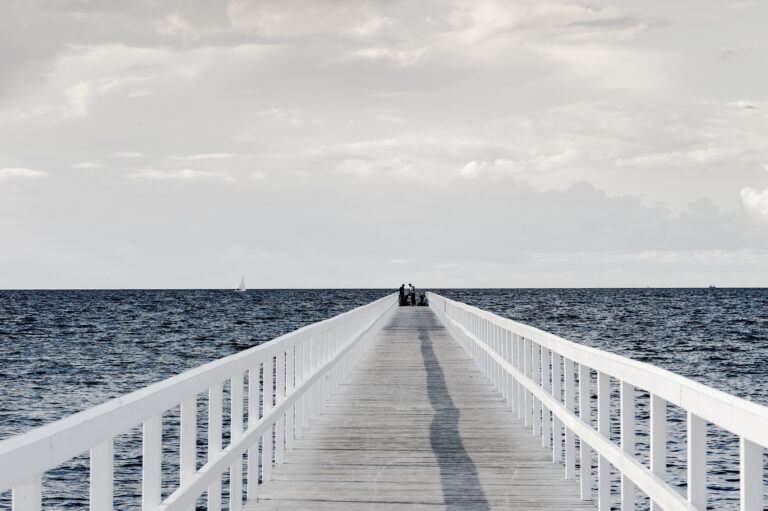 White pier