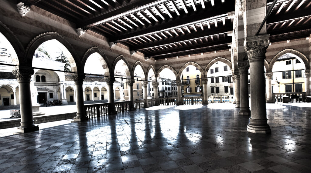 Loggia Lionel