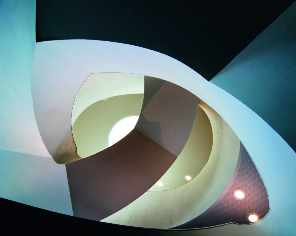 Top Light by Henk van Maastricht