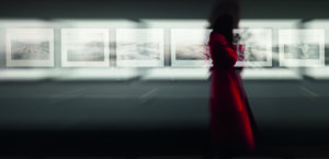 The woman with teh red coat by Bartagnan,1x.com