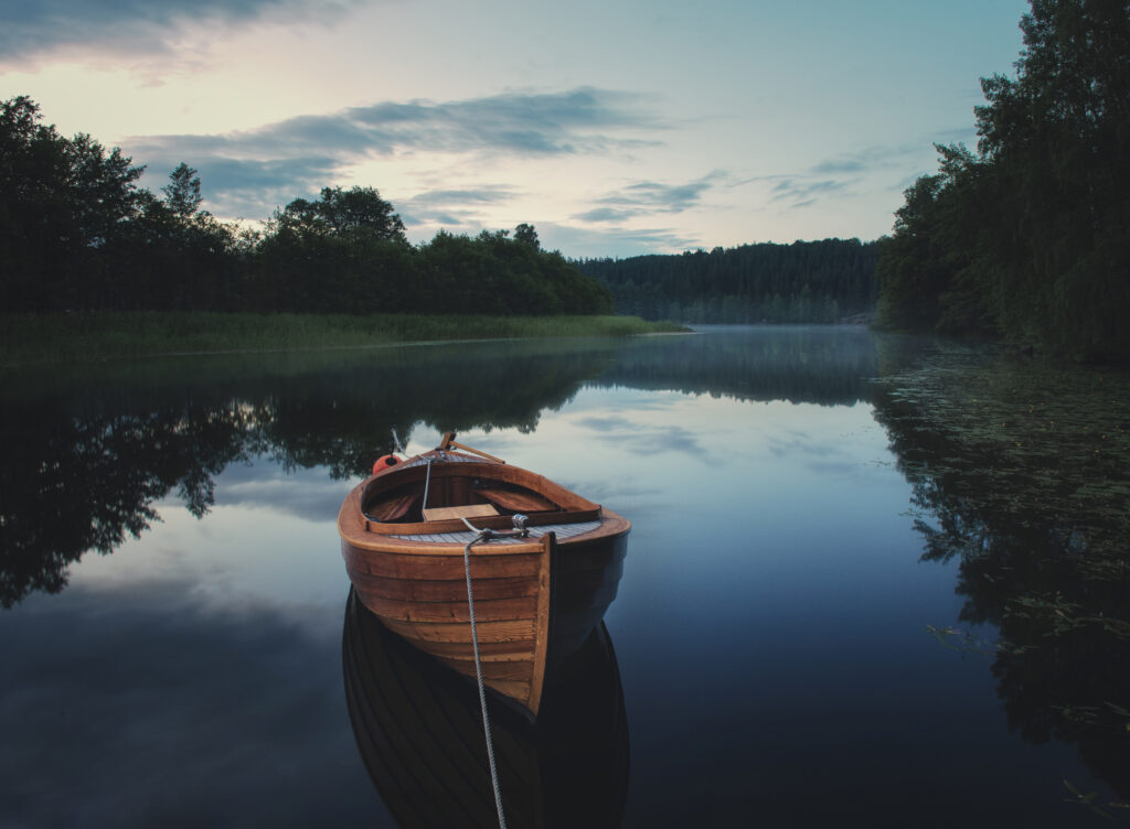 Boat in fog by Christian Lindsten