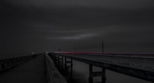 Die berühmte 7-Mile-Bridge in einer langzeitbelichtung am Motgen