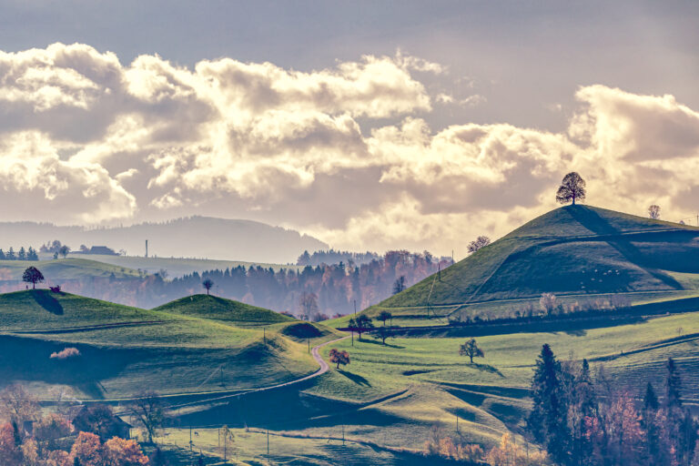 Hinter den Bergen…