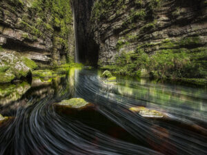 Leading Lanes by Danilo C. Faria,1x.com